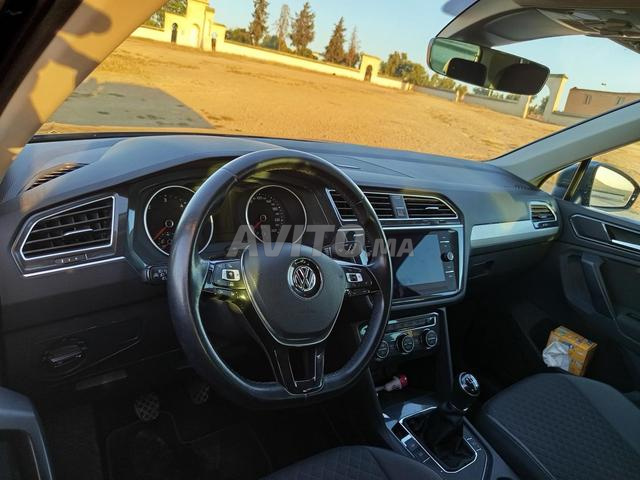Volkswagen Tiguan Diesel Manuelle 2018 à Rabat - 2