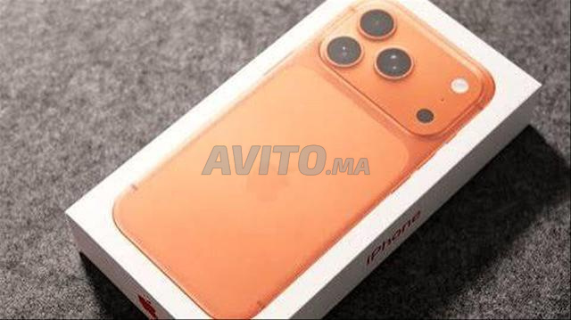 Brand new iPhone 17 pro max Orange 512 sealed box