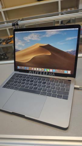 MacBook 2020 i5 - 2