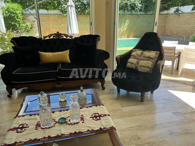 salon noir classique - 2