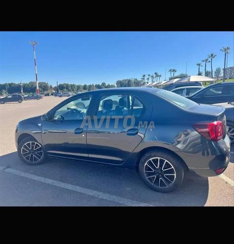 Dacia Logan prestige premier main - 2