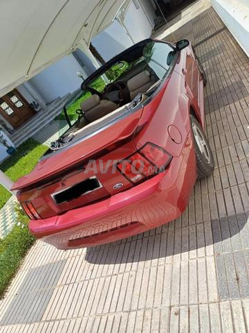 Ford Mustang essence automatique cabriol - 2