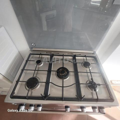 Cuisinière INOX Arthur martin 5 feux - 2