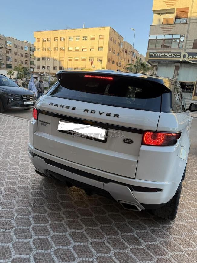 Land Rover Diesel Automatique 2015 à Berrechid