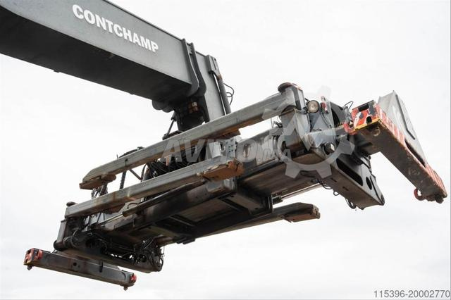 Empileur de conteneurs vides - 2