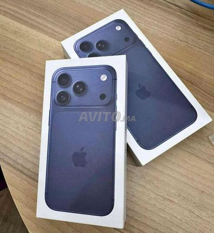 NEUF IPHONE 17 PRO MAX 256GB / LBI3 FMA7AL