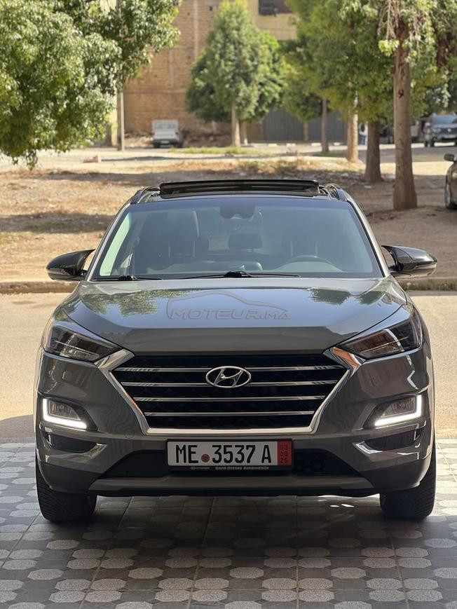 Hyndai tucson