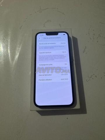 iPhone 16e 100/100 batterie 128g - 2