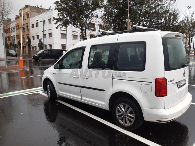 Volkswagen Caddy Diesel Manuelle 2016 à Meknès - 2