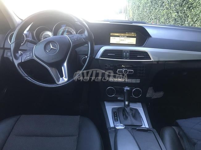 Mercedes-Benz W204 Automatique 2011 dédouanée 2016