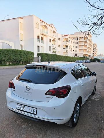 opel astra - 2
