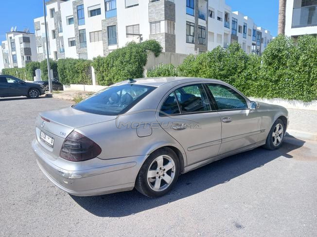 Mercedes-Benz 270 Diesel Automatique 2004 à Temara
