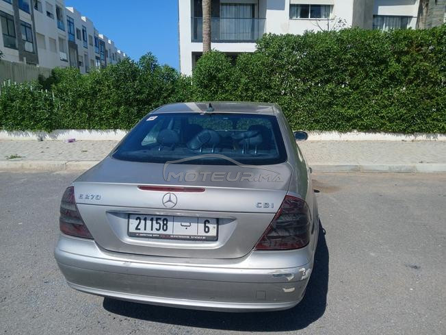 Mercedes-Benz 270 Diesel Automatique 2004 à Temara