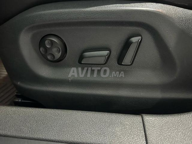 Volkswagen Tiguan - 2