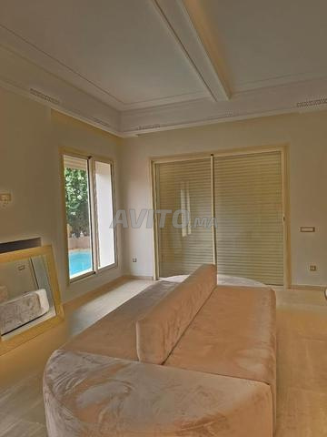 كنبة مزدوجة المقاعد - 2