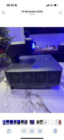 إبسون EB-PU2220B - جهاز عرض ليزر مع عدسة - 2