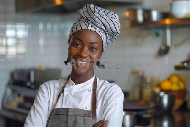 خدمات متخصصة: طباخة، رعاية المرضى