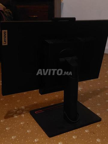 حاسوب الكل في واحد thinkcenter - 2