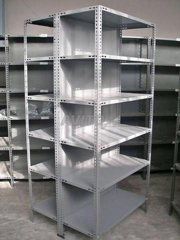 Rayonnage métallique modulable/vestiaire - 2