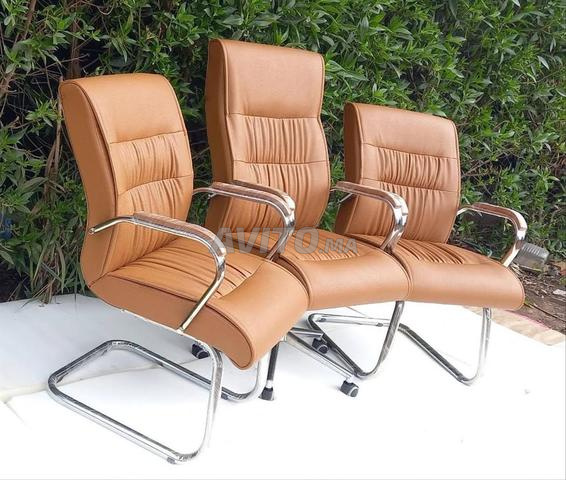 كرسي عامل قوي للبيع بالجملة متوفر DISPOOO