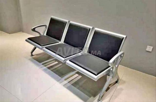 Banquette de réception robuste — مقعد استقبال متين
