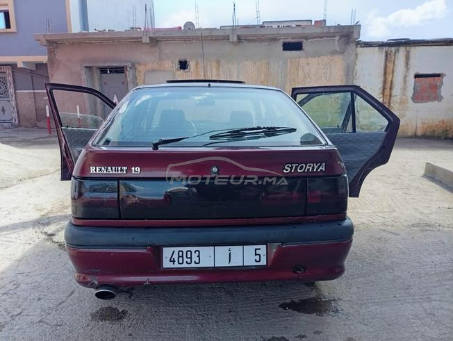 رينو ديزل يدوي 1994 في القنيطرة