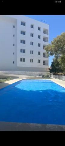 شقة 3 غرف نوم مسبح موقف سيارات طنجة باليا - 2