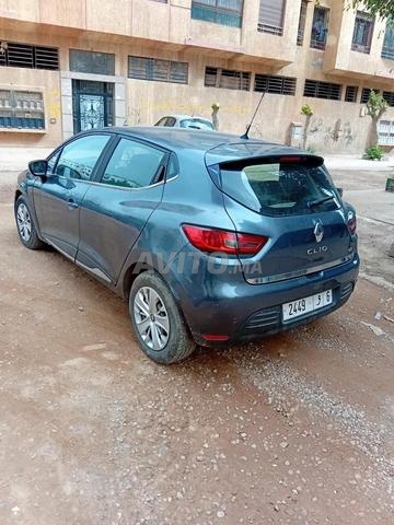 Clio 4 manuelle très bon état - 2