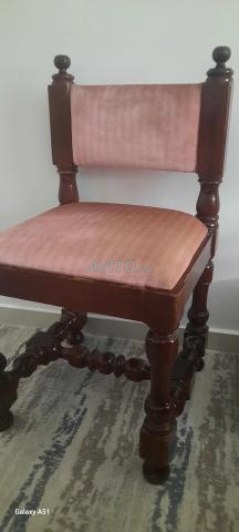 Vente de trois chaises en bois - 2