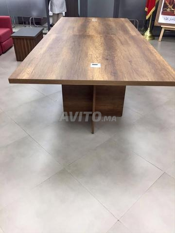 Table de réunion en bois MDF— طاولة اجتماعات خشبية - 2