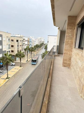 شقق فاخرة للبيع بمرتيل قرب البحر