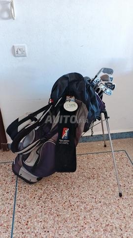 Sac de clubs de golf, balles et autres accessoires