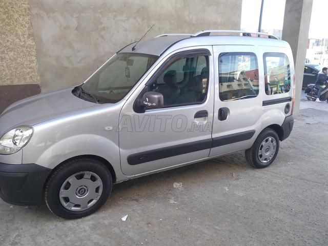 سيارة نوع كونغو - 2