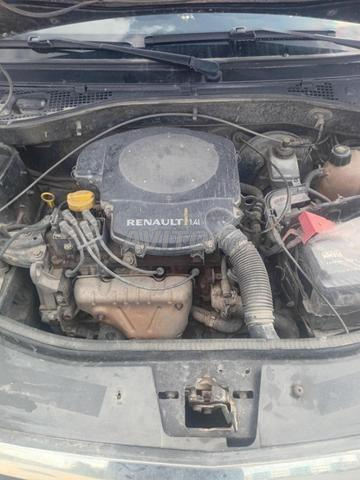 Dacia Logan Essence modèle 2011 - 2