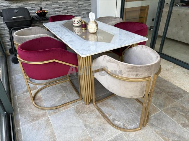 Salle à manger avec 6 chaises - 2