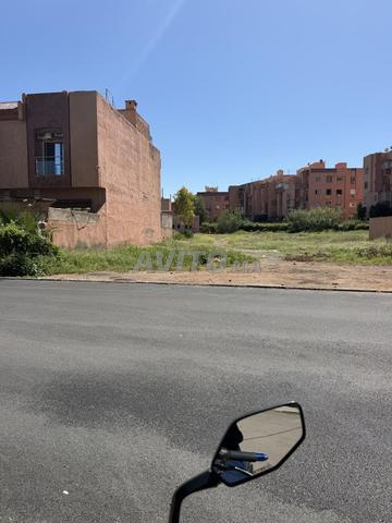 Terrain de villa à vendre semi commercial - 2