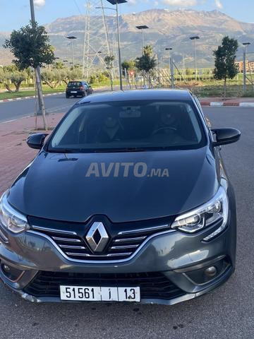 Renault Megane Diesel Manuelle 2017 في بني ملال - 2