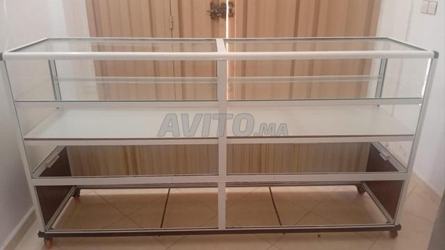 Vitrine 2 mètres - 2