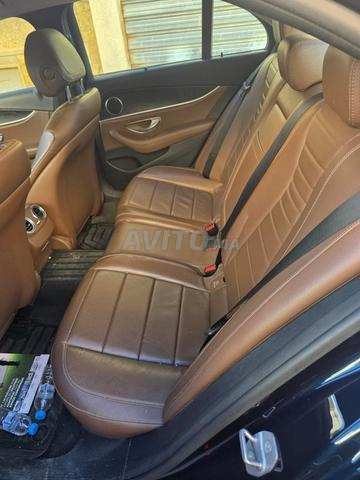 Mercedes Classe E pak luxury 1ère main - 2