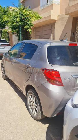 Toyota Yaris en bon état - 2