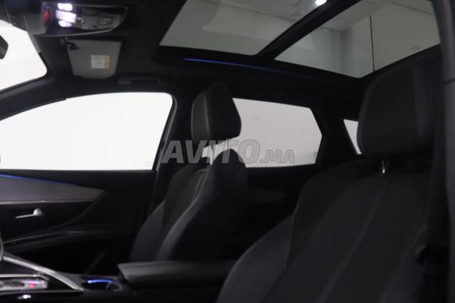 Stellantis - PEUGEOT 3008 - 2023 - 2