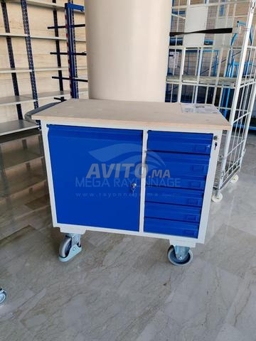 منضدة عمل متنقلة مع رفّين - 500 كجم