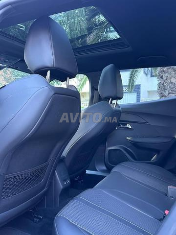 PEUGEOT 2008 GT TOUTE OPTION MODÈLE 2021 - 2