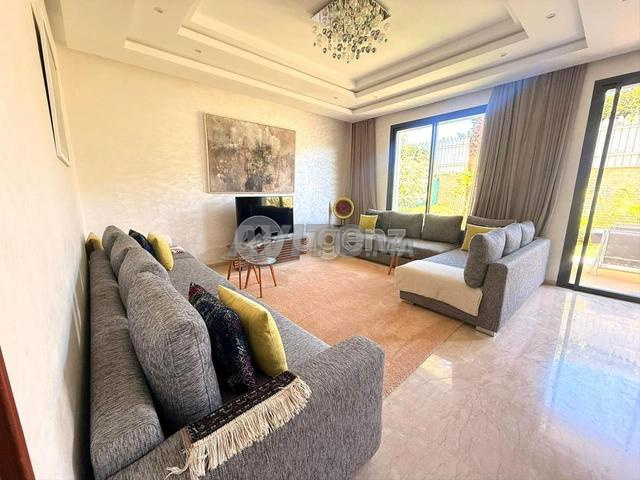 DAR-DA-1074 - Villa à louer à Dar Bouazza