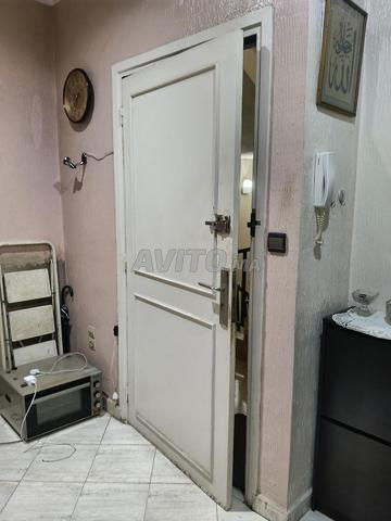 باب شقة (مستعمل) - 2