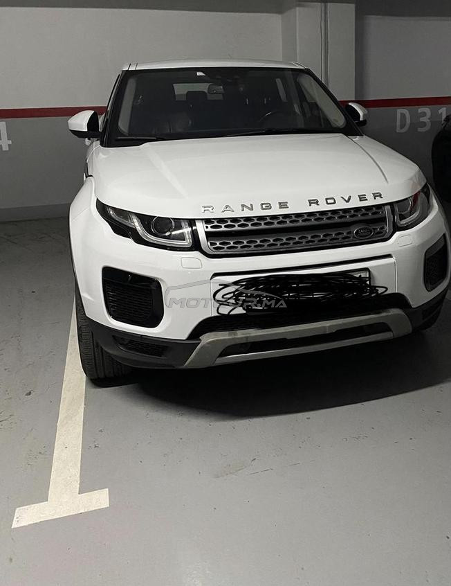 Land Rover Diesel Automatique 2018 à Rabat