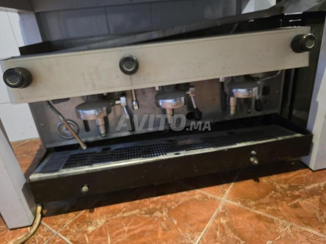 ماكينات قهوة 3 مجموعات - 2