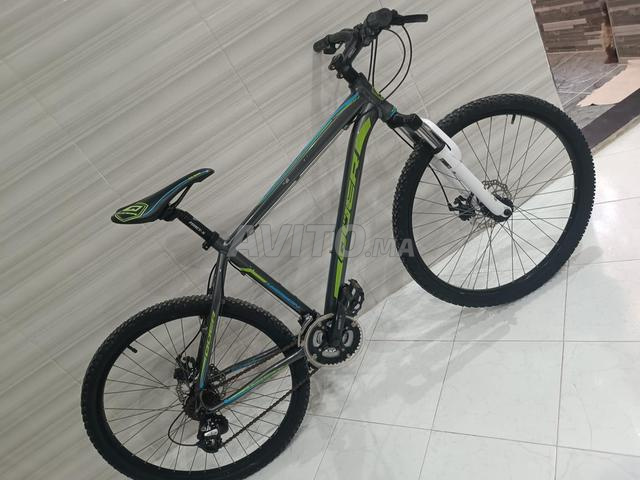 دراجة هوائية صنع إسباني من نوع QUER MISSION