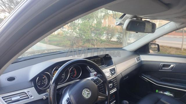 Mercedes Benz E 220 à vendre - 2