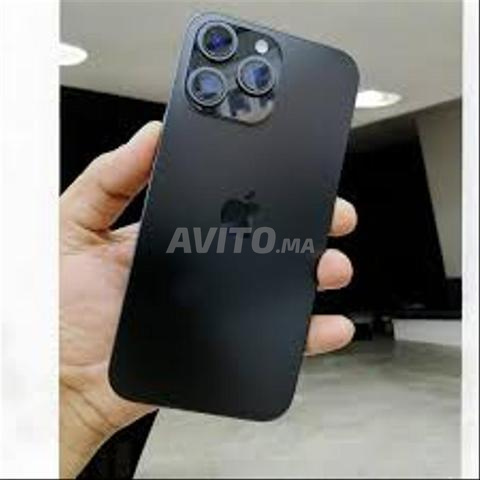 PRESQE NEUF IPHONE 16 PRO MAX 1TO / MA7AL